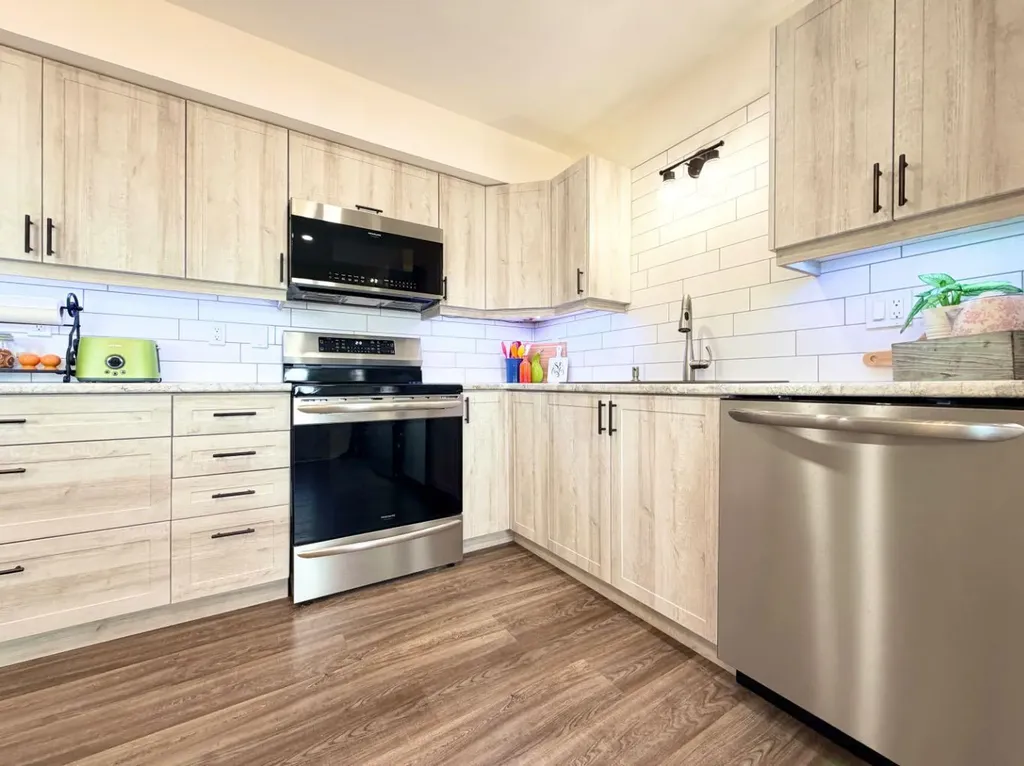 10150 121 Avenue Grande Prairie AB T8V 8H2