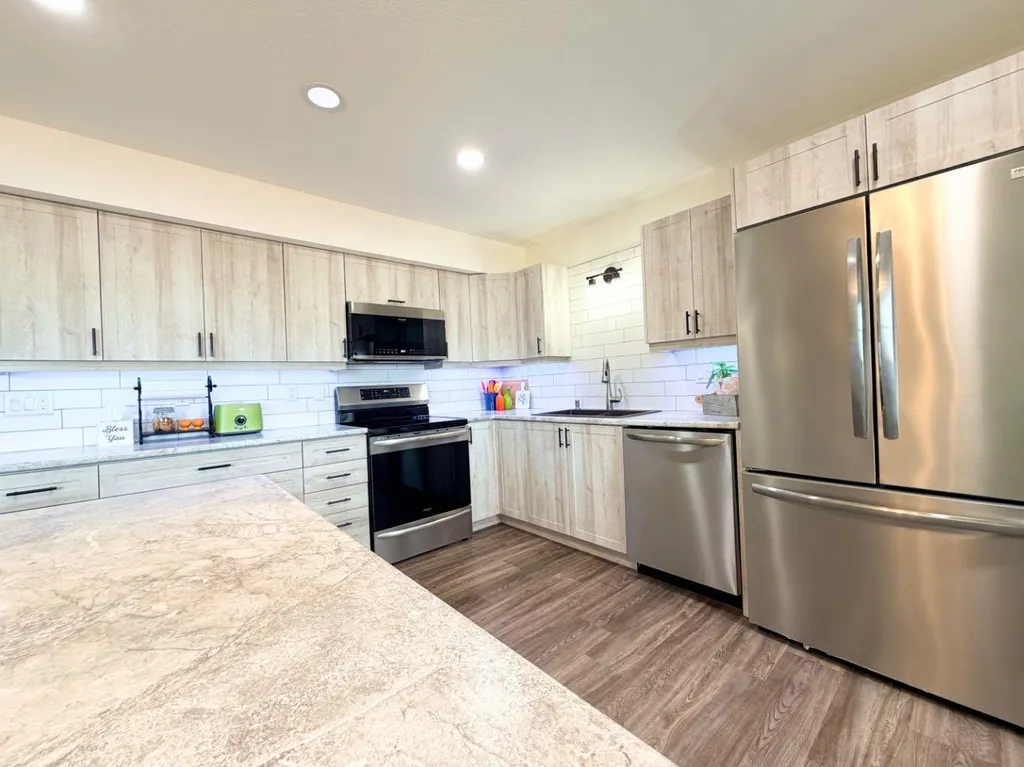 10150 121 Avenue Grande Prairie AB T8V 8H2