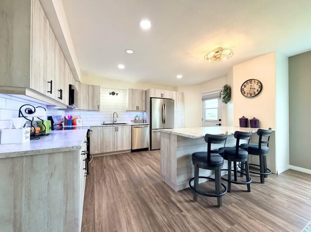 10150 121 Avenue Grande Prairie AB T8V 8H2