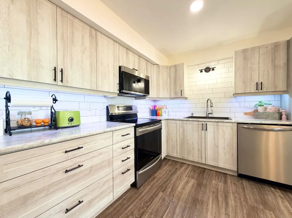 10150 121 Avenue Grande Prairie AB T8V 8H2