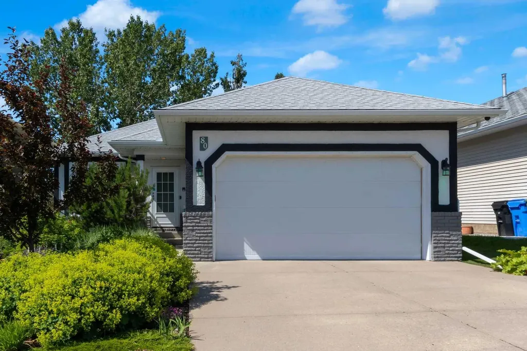 80 Scanlon Green NW Calgary AB T3L 1N6