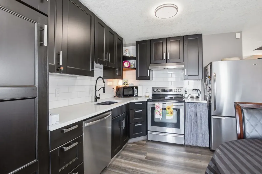 31 Kirsch Close Red Deer AB T4P 3M5