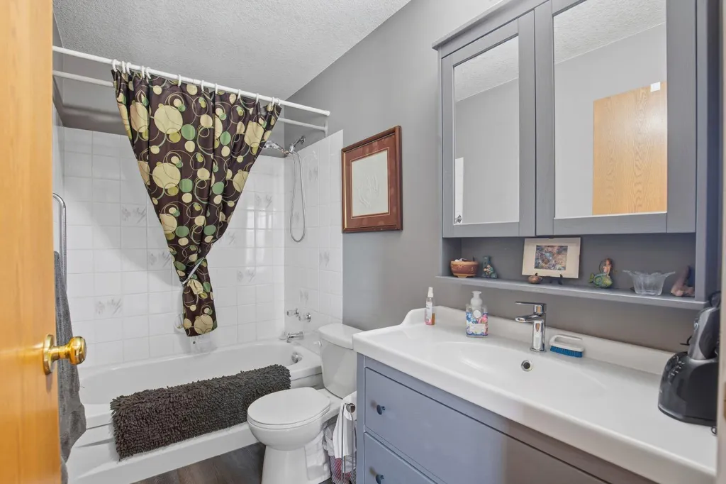31 Kirsch Close Red Deer AB T4P 3M5
