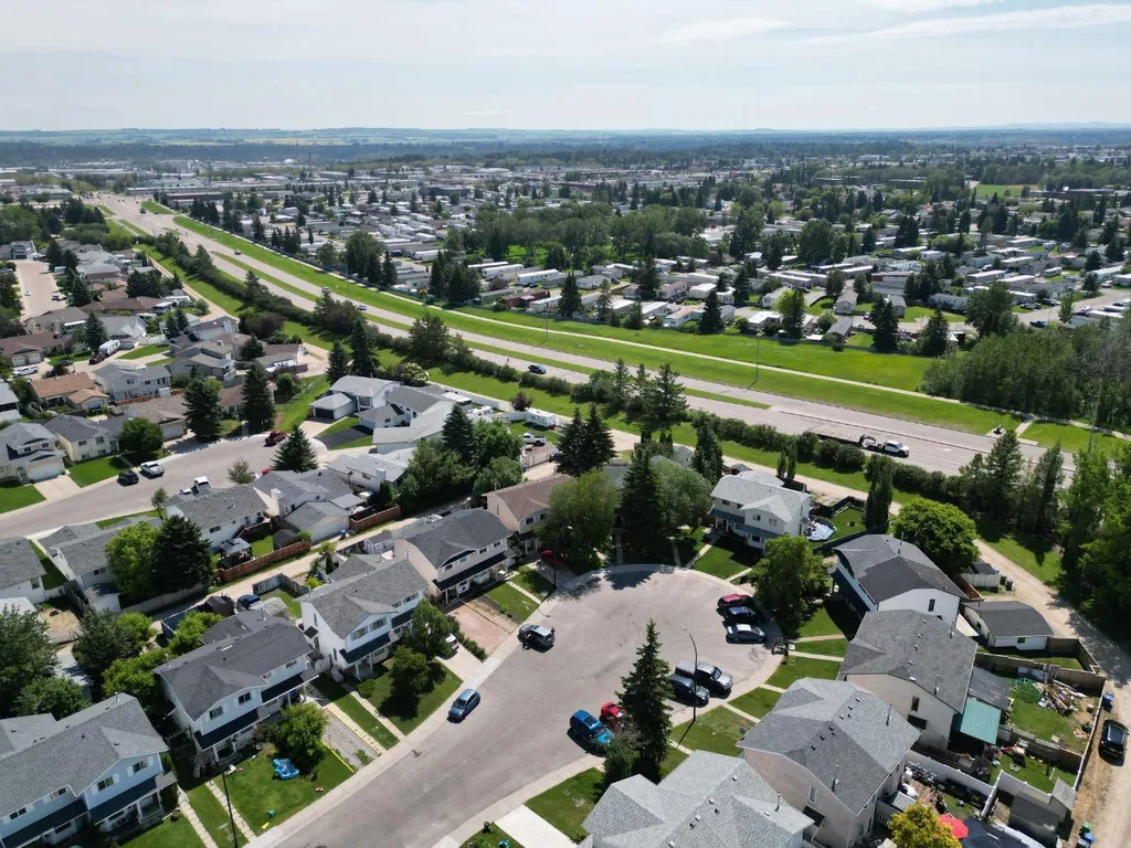 31 Kirsch Close Red Deer AB T4P 3M5