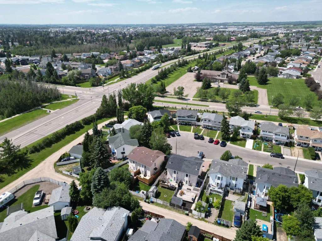 31 Kirsch Close Red Deer AB T4P 3M5