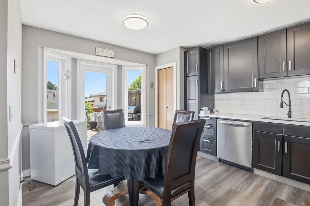 31 Kirsch Close Red Deer AB T4P 3M5