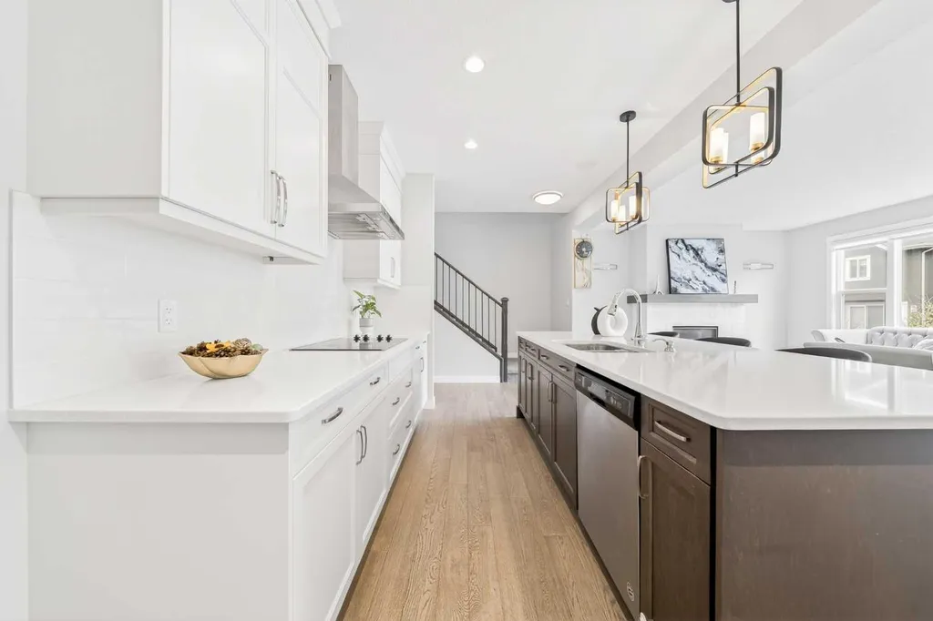 234 West Grove Point SW Calgary AB T3H 1Y7