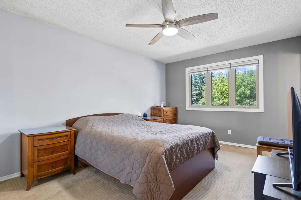 10001 Brookpark Boulevard SW Calgary AB T2W 3E3
