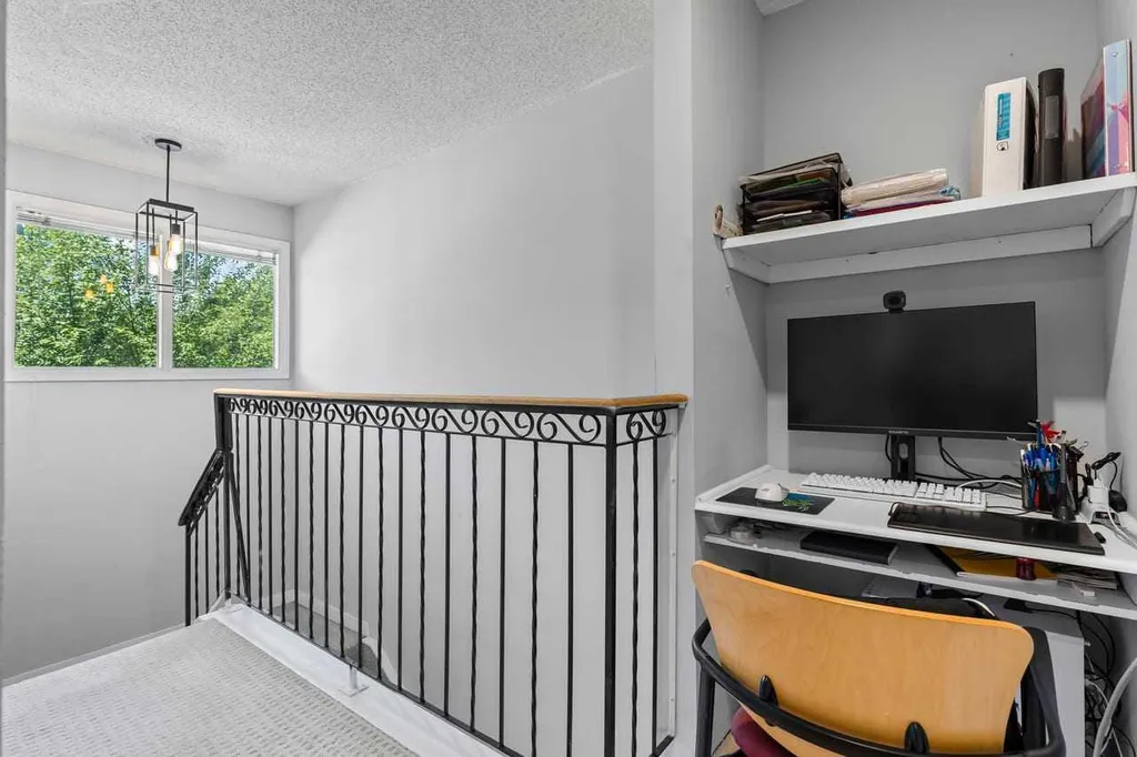 10001 Brookpark Boulevard SW Calgary AB T2W 3E3