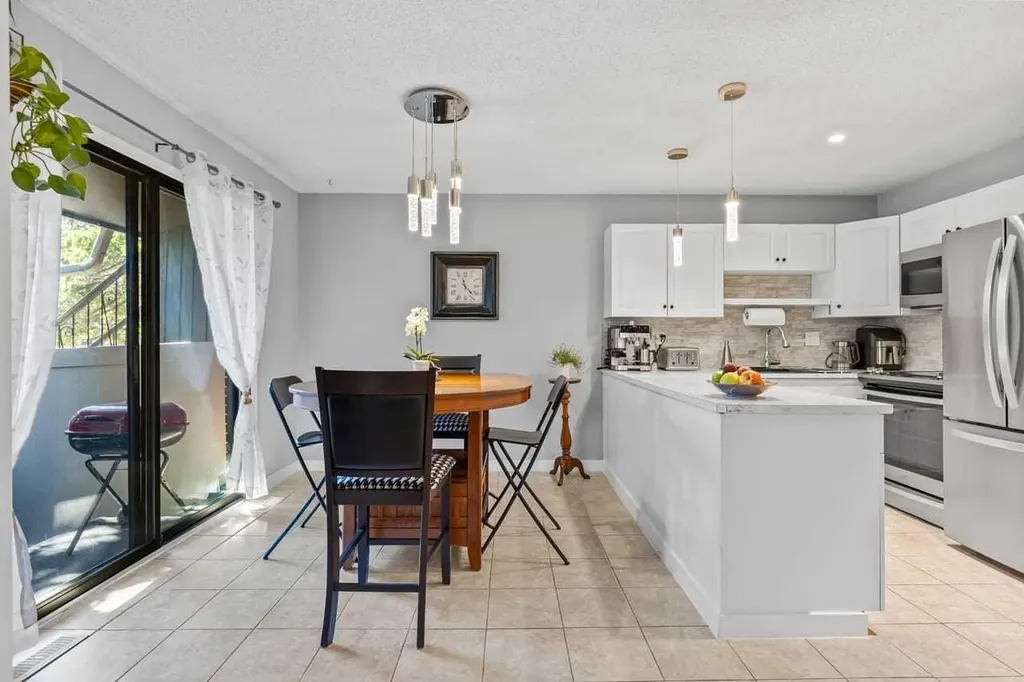 10001 Brookpark Boulevard SW Calgary AB T2W 3E3