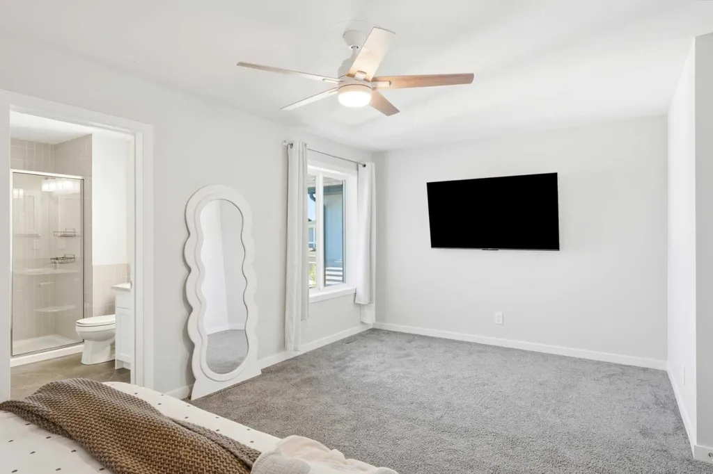 591 Lawthorn Way SE Airdrie AB T4A3N9