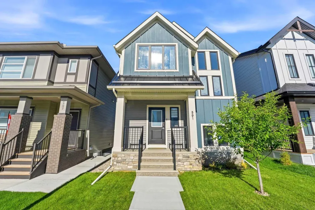 591 Lawthorn Way SE Airdrie AB T4A3N9