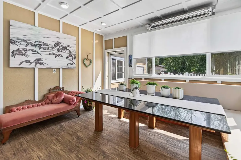 4552 Waskasoo Crescent Red Deer AB T4N 2M2