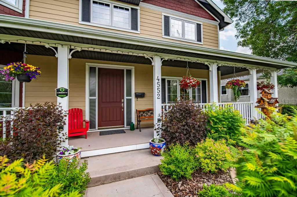 4552 Waskasoo Crescent Red Deer AB T4N 2M2