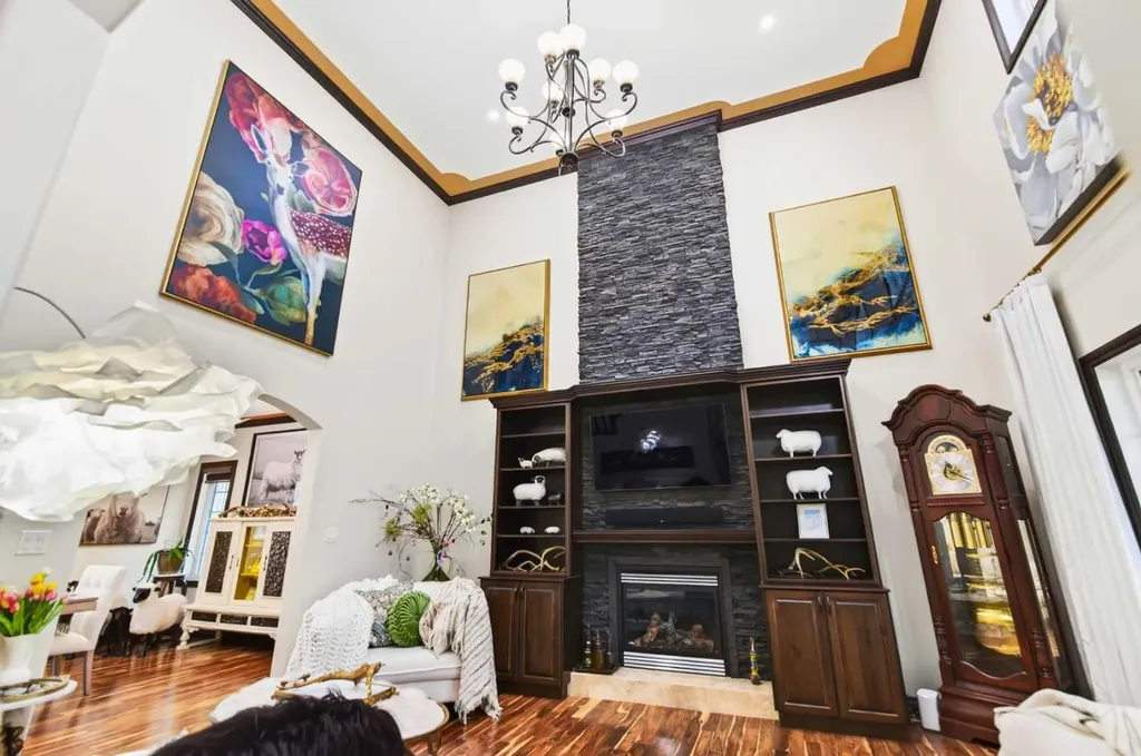 4552 Waskasoo Crescent Red Deer AB T4N 2M2