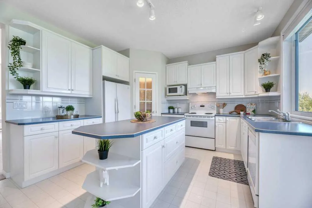 12739 Douglasview Boulevard SE Calgary AB T2Z 2P3