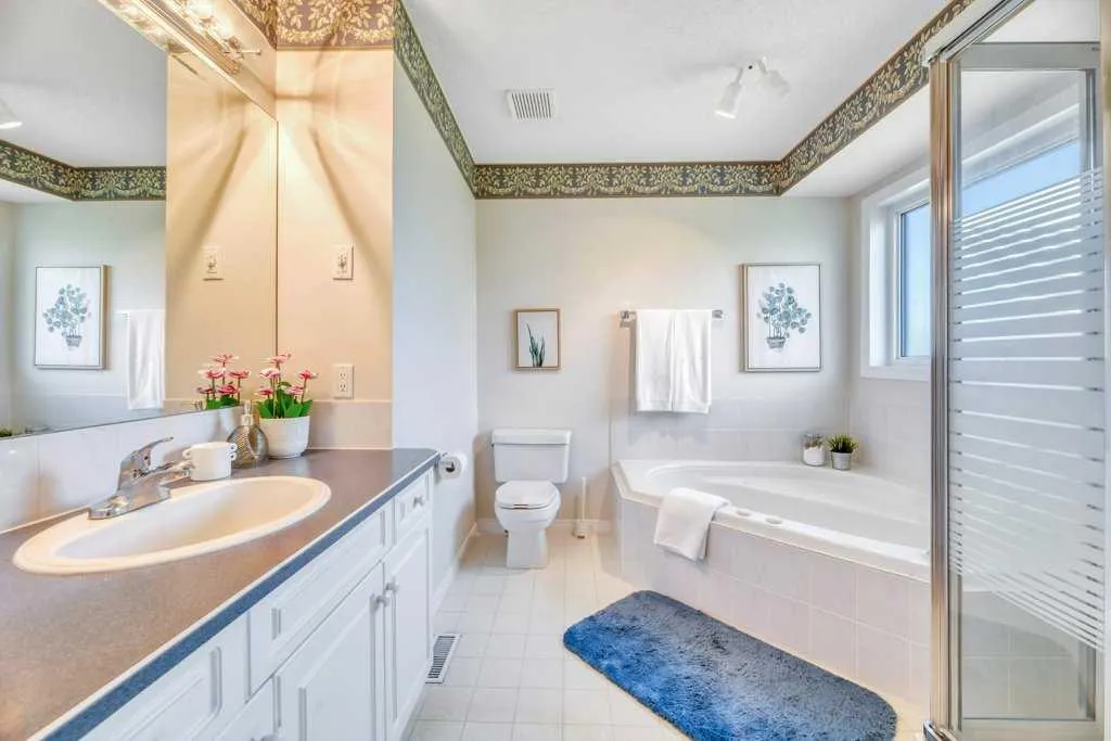 12739 Douglasview Boulevard SE Calgary AB T2Z 2P3