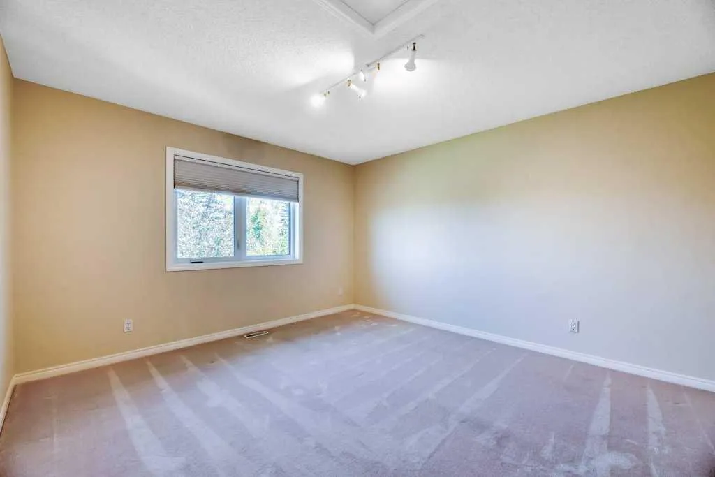 12739 Douglasview Boulevard SE Calgary AB T2Z 2P3