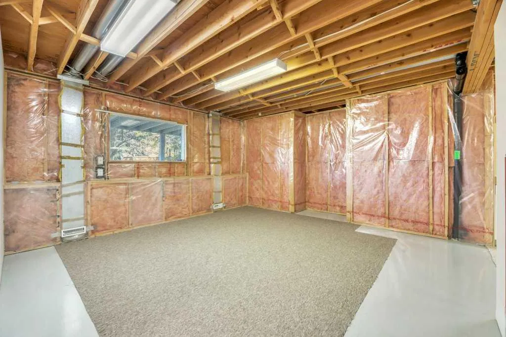 12739 Douglasview Boulevard SE Calgary AB T2Z 2P3