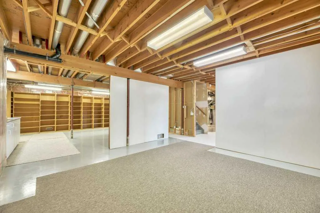 12739 Douglasview Boulevard SE Calgary AB T2Z 2P3