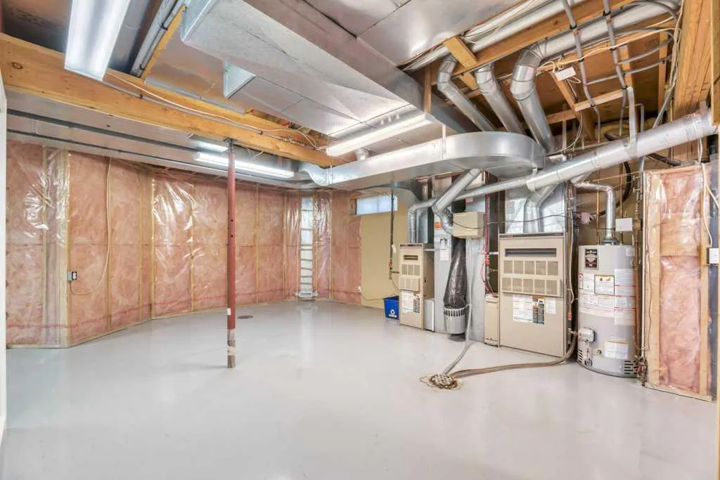 12739 Douglasview Boulevard SE Calgary AB T2Z 2P3