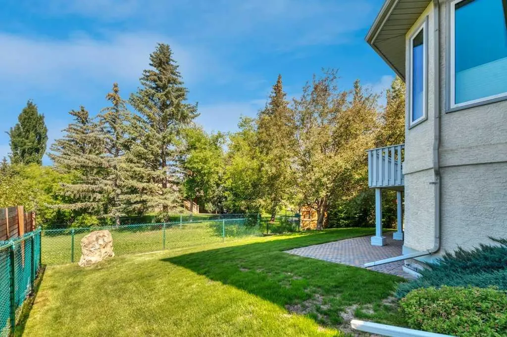 12739 Douglasview Boulevard SE Calgary AB T2Z 2P3