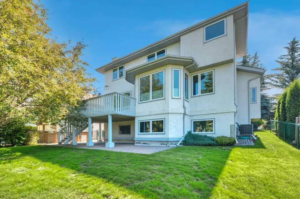 12739 Douglasview Boulevard SE Calgary AB T2Z 2P3