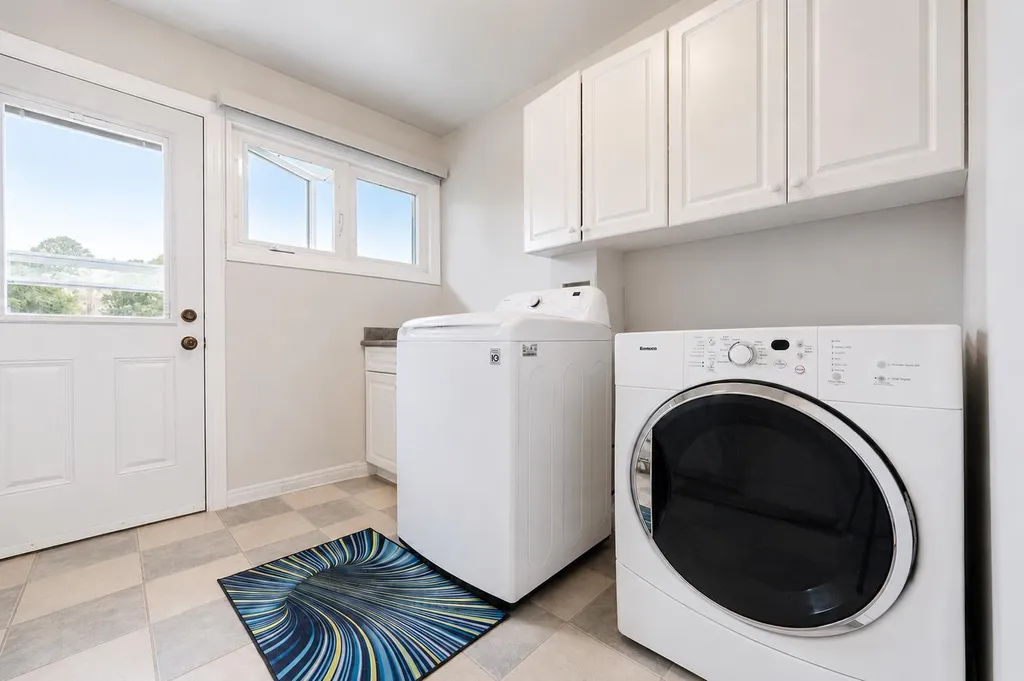 131 Mitchell Crescent NW Medicine Hat AB T1A6V3