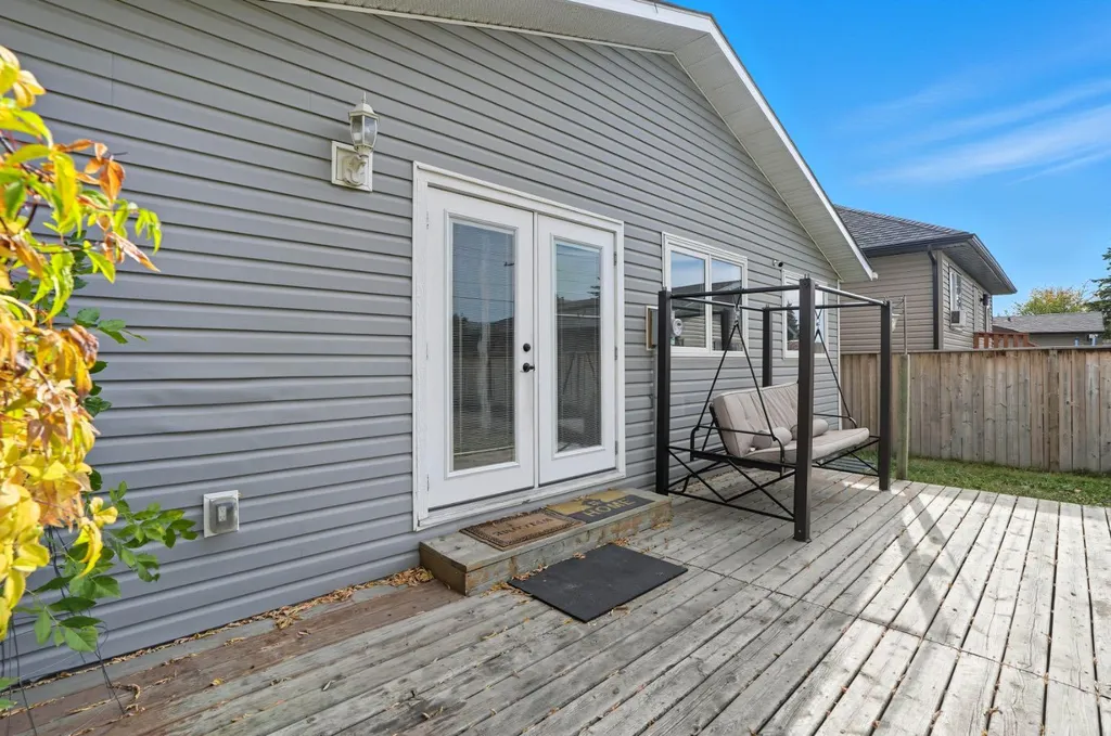 108 Falchurch Crescent NE Calgary AB T3J 1K1