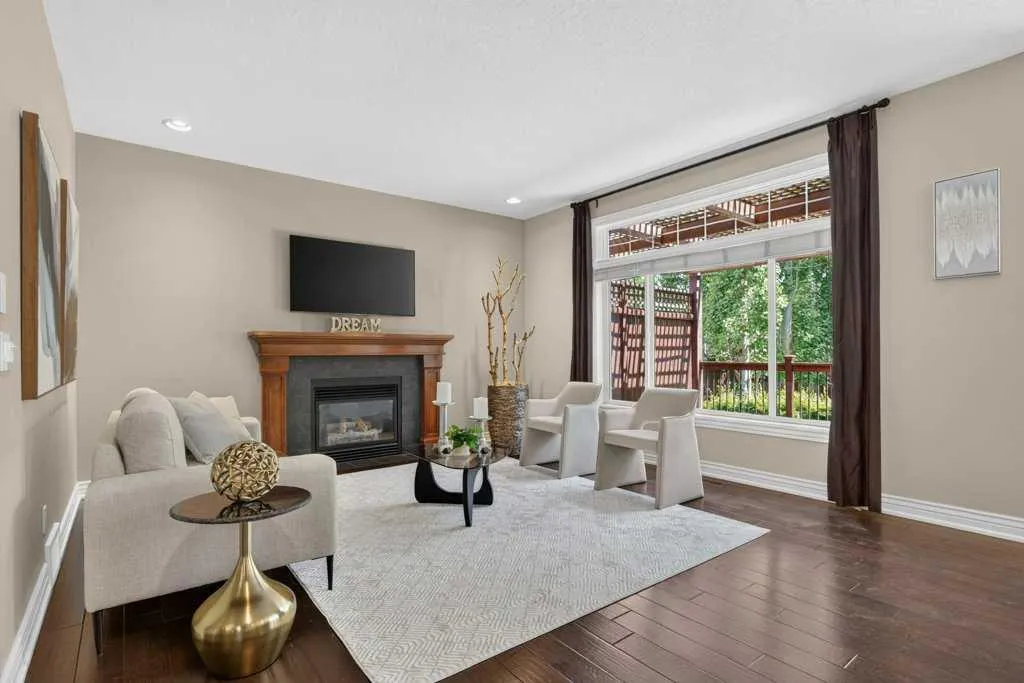 40 Tuscany Glen Road NW Calgary AB T3L 2T7