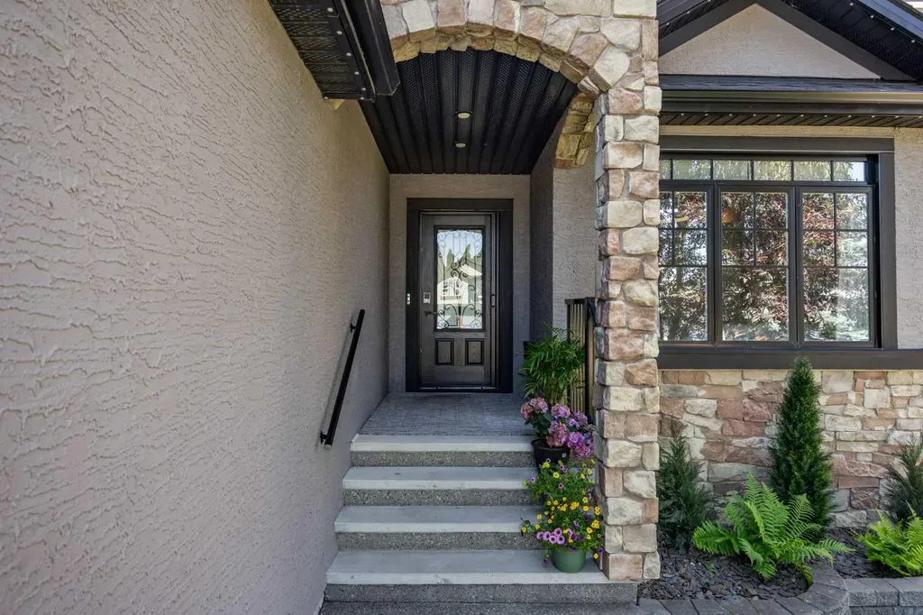 469 Rainbow Falls Way Chestermere AB T1X 1S5