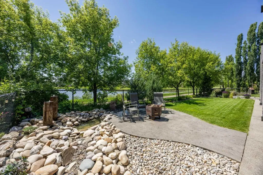 469 Rainbow Falls Way Chestermere AB T1X 1S5