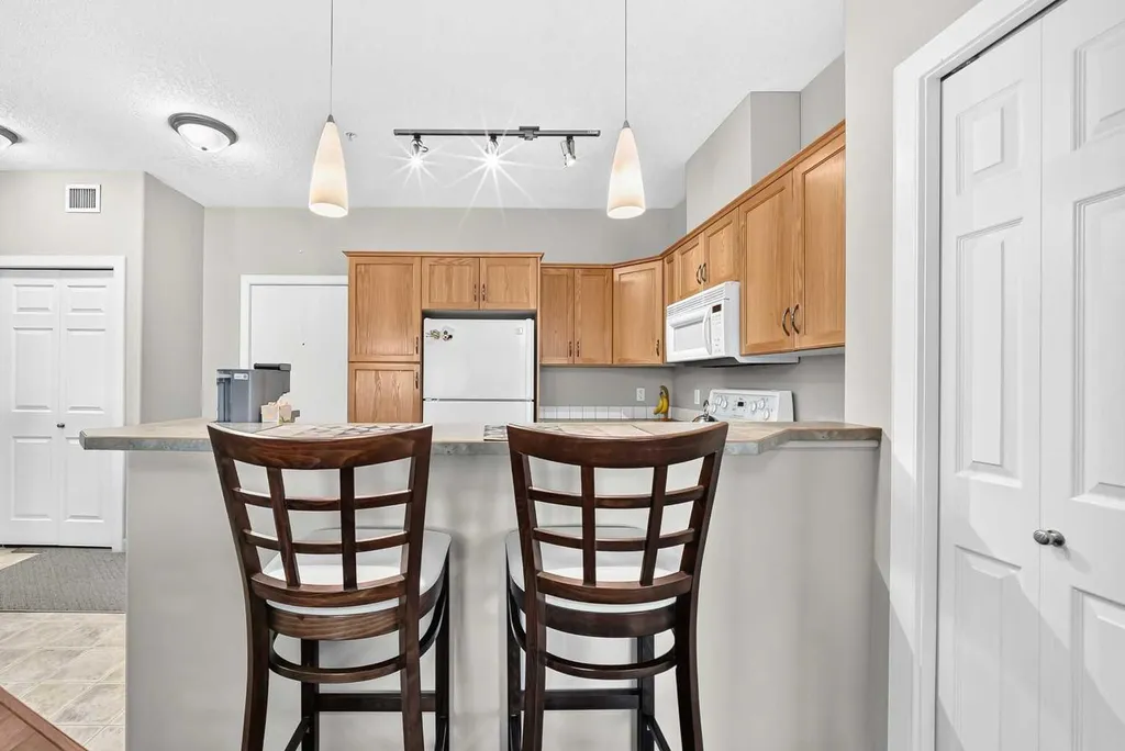 1414 17 Street SE Calgary AB T2G 5S6
