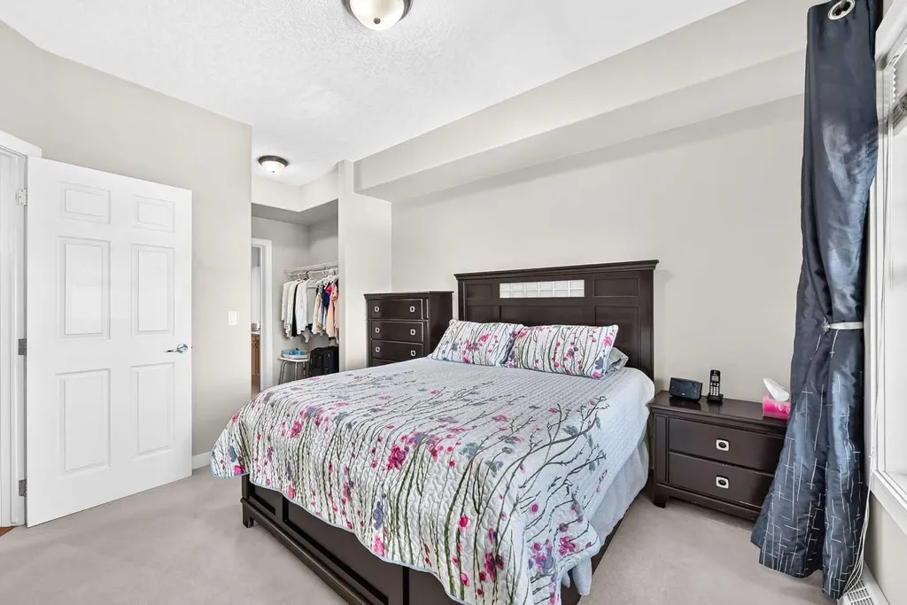 1414 17 Street SE Calgary AB T2G 5S6