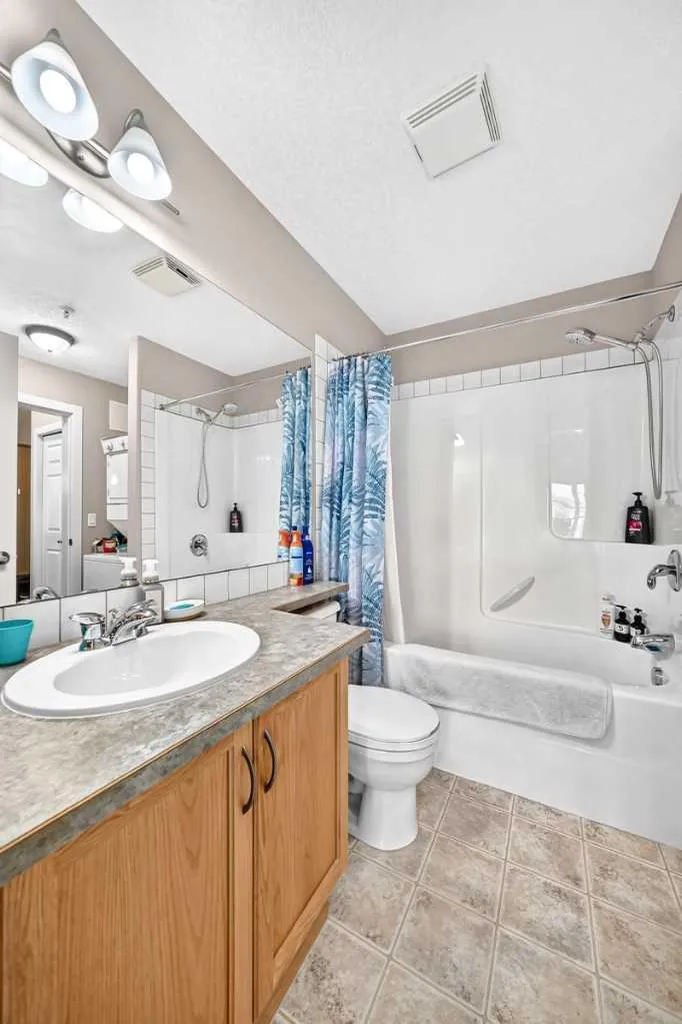 1414 17 Street SE Calgary AB T2G 5S6