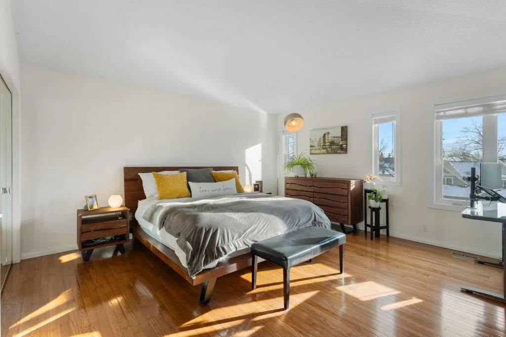 1629 29 Avenue SW Calgary AB T2T 1M6