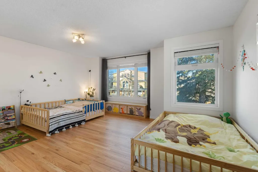 1629 29 Avenue SW Calgary AB T2T 1M6