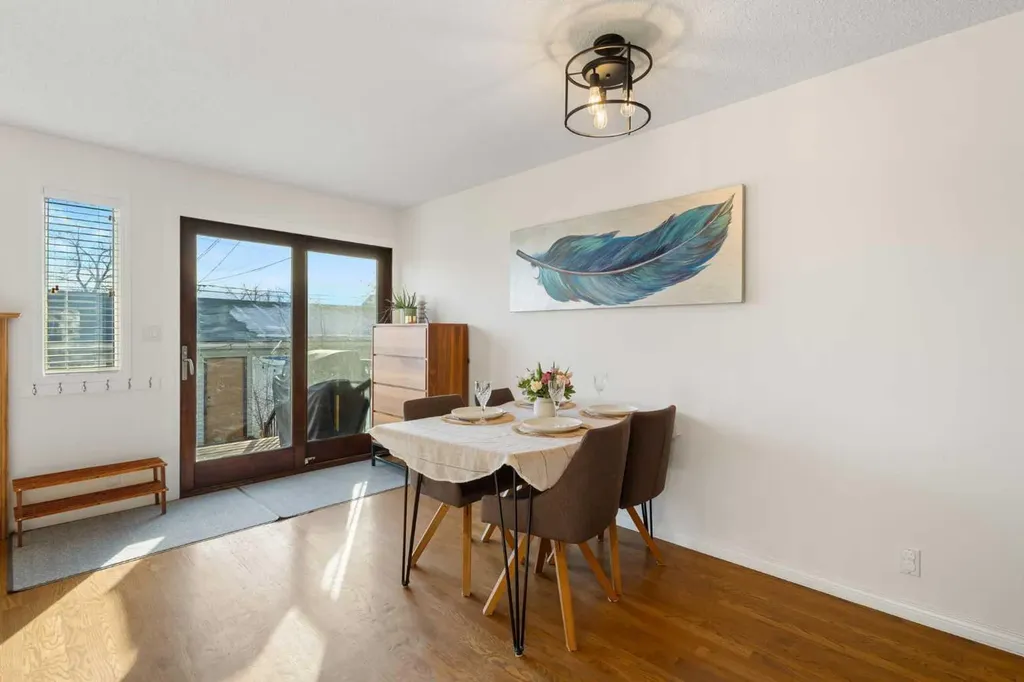1629 29 Avenue SW Calgary AB T2T 1M6