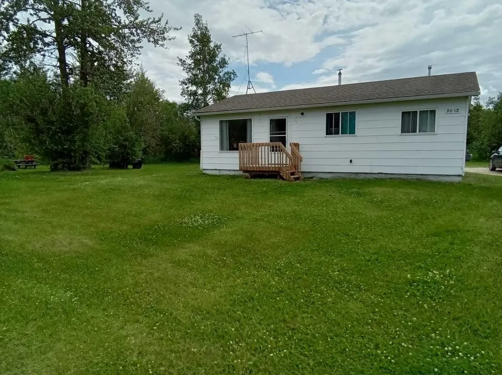19 1st Avenue SW Joussard AB T0G 1J0