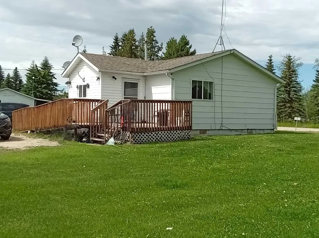 19 1st Avenue SW Joussard AB T0G 1J0