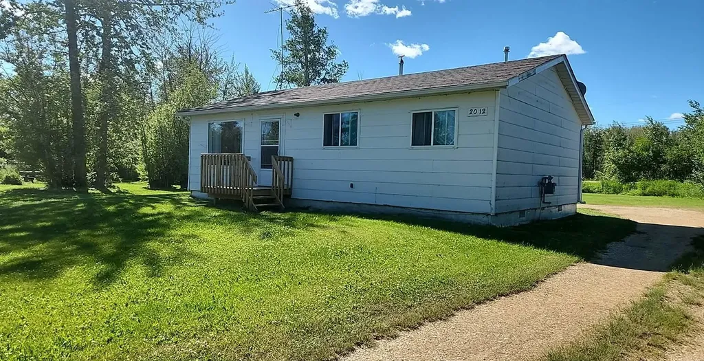 19 1st Avenue SW Joussard AB T0G 1J0