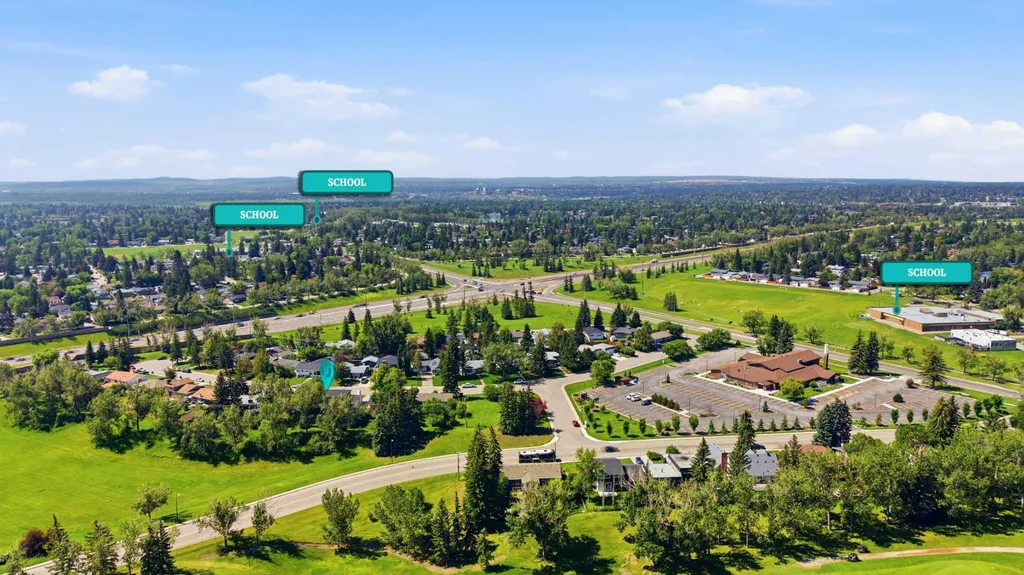 20 Mapleglade Close SE Calgary AB T2J 2G9