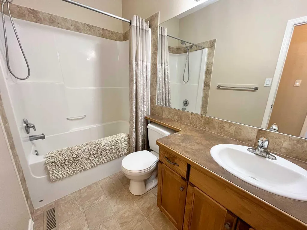 137 Silkstone Road W Lethbridge AB T1J3H6