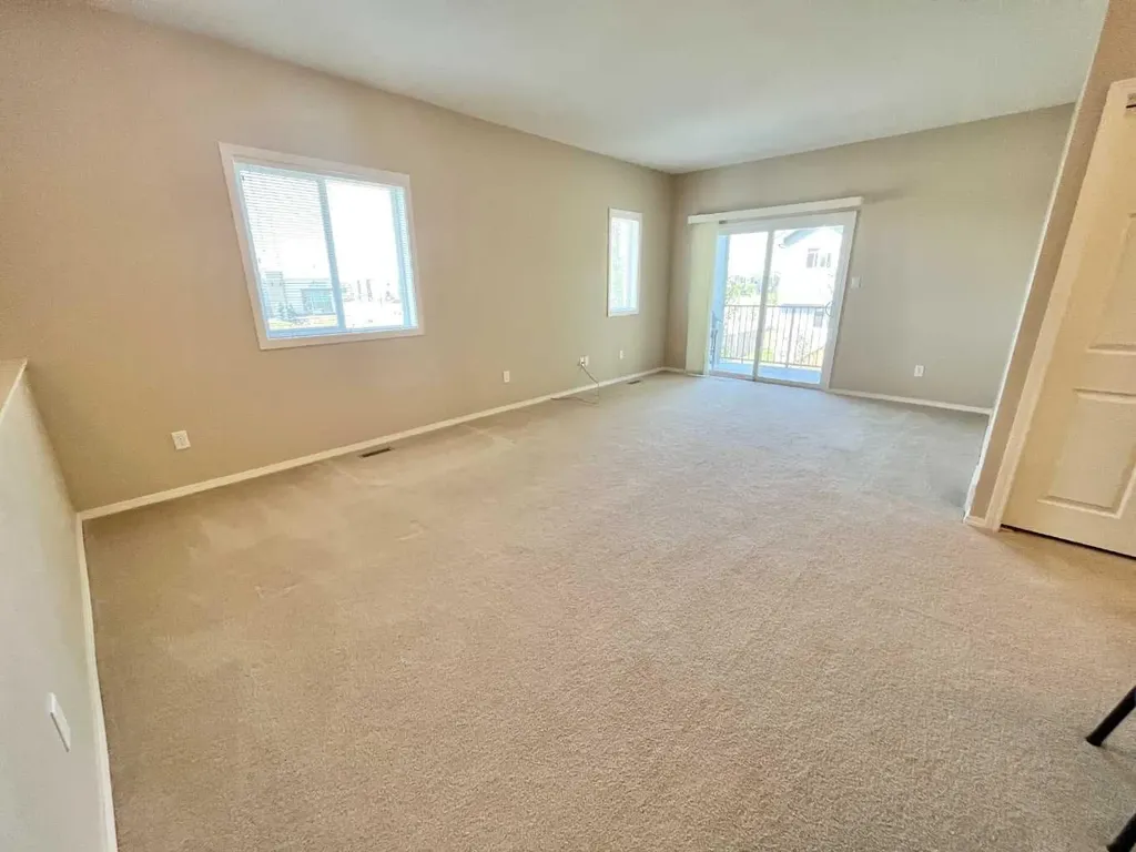 137 Silkstone Road W Lethbridge AB T1J3H6