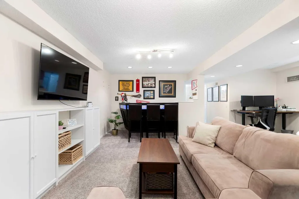60 River Rock Circle SE Calgary AB T2C 4C3