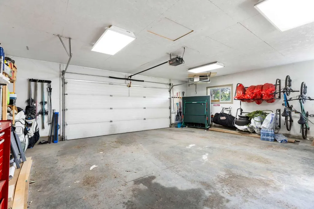 60 River Rock Circle SE Calgary AB T2C 4C3