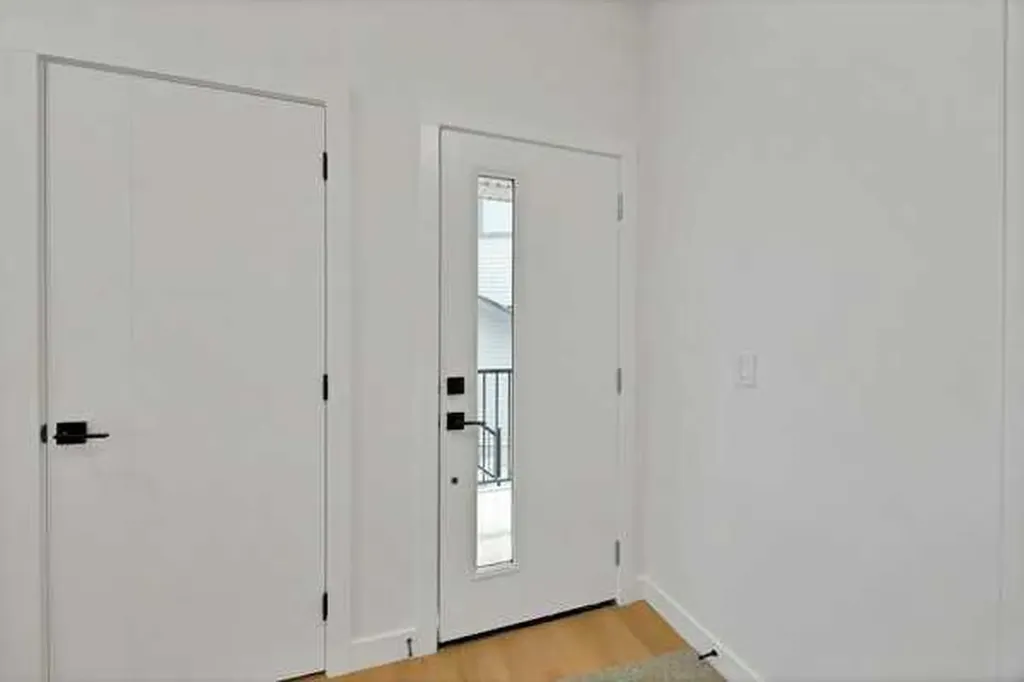 82 Heritage Circle Cochrane AB T4C 3G9