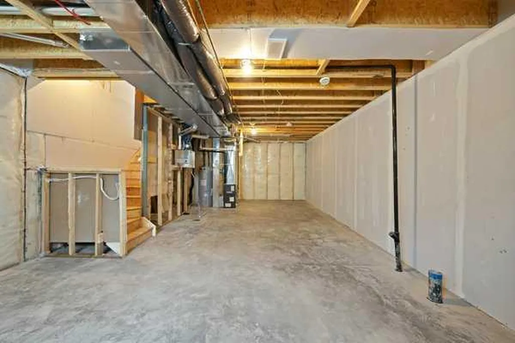 82 Heritage Circle Cochrane AB T4C 3G9