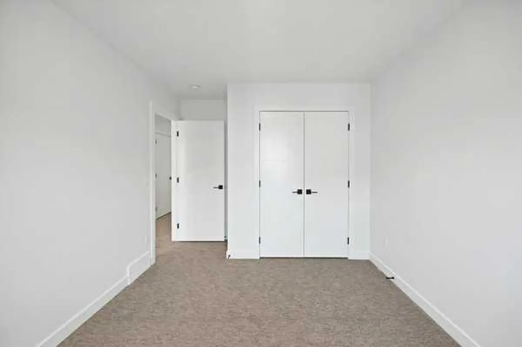 82 Heritage Circle Cochrane AB T4C 3G9
