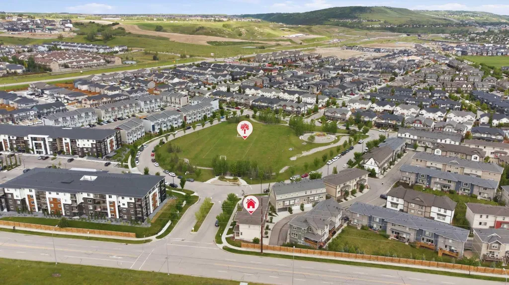 32 Horseshoe Crescent Cochrane AB T4C2P4